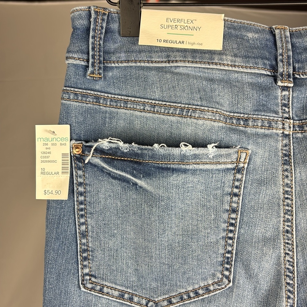 Maurice’s Everflex Super Skinny High Rise - Picture 3 of 16